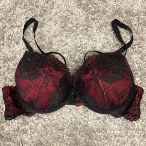 Red Torrid Lace Bra 40C